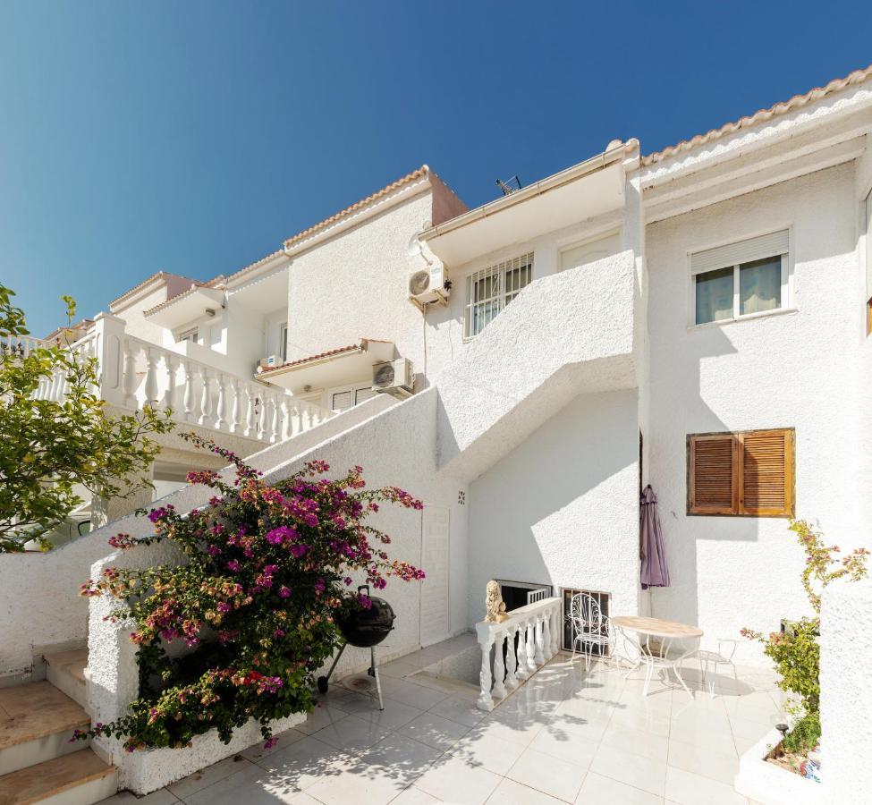 Bungalow Cerca De La Playa De La Mata Torrevieja Eksteriør billede